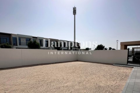 Снять в аренду виллу в Dubai South (Dubai World Central), Дубай: 4 спальни, 354.51970606м², № 119222 - фото 20