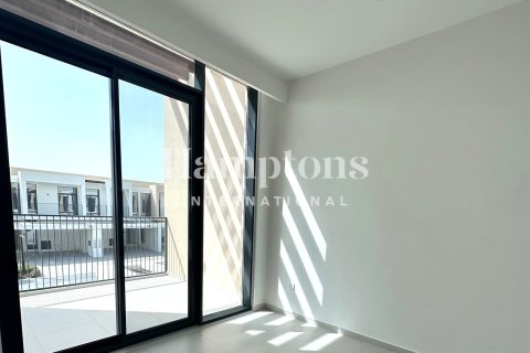 Снять в аренду виллу в Dubai South (Dubai World Central), Дубай: 4 спальни, 354.51970606м², № 119222 - фото 21