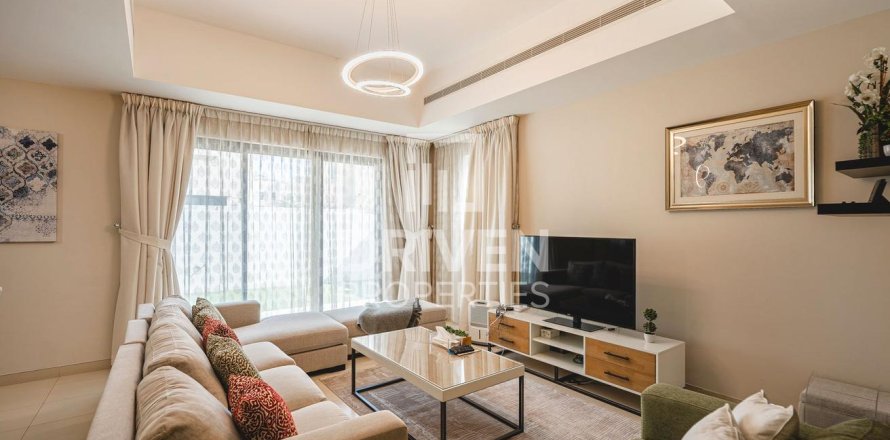 Таунхаус в Mira, Рим, Дубай, 3 спальни, 278.43м², № 127614