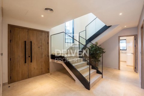 Villa in Dubai Land, Dubai 3 bedrooms, 283.82 sq.m. № 127613 - photo 9