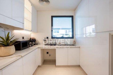 Villa in Dubai Land, Dubai 3 bedrooms, 283.82 sq.m. № 127613 - photo 18