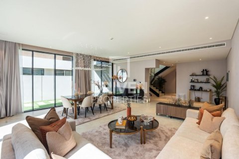 Villa in Dubai Land, Dubai 3 bedrooms, 283.82 sq.m. № 127613 - photo 8
