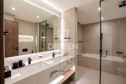 Villa in Dubai Land, Dubai 3 bedrooms, 283.82 sq.m. № 127613 - photo 21