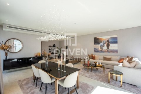Villa in Dubai Land, Dubai 3 bedrooms, 283.82 sq.m. № 127613 - photo 6