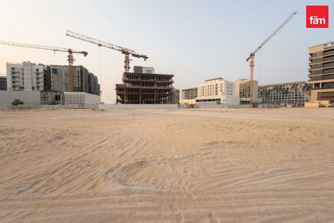 Земельный участок в Дубае, 899.7м², № 141765
