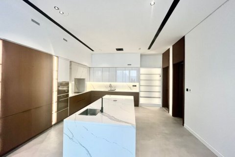 Villa in Al Barsha, Dubai 6 bedrooms, 1005.64 sq.m. № 52588 - photo 5