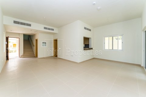 Villa in Dubai 3 bedrooms, 325.2 sq.m. № 53240 - photo 6