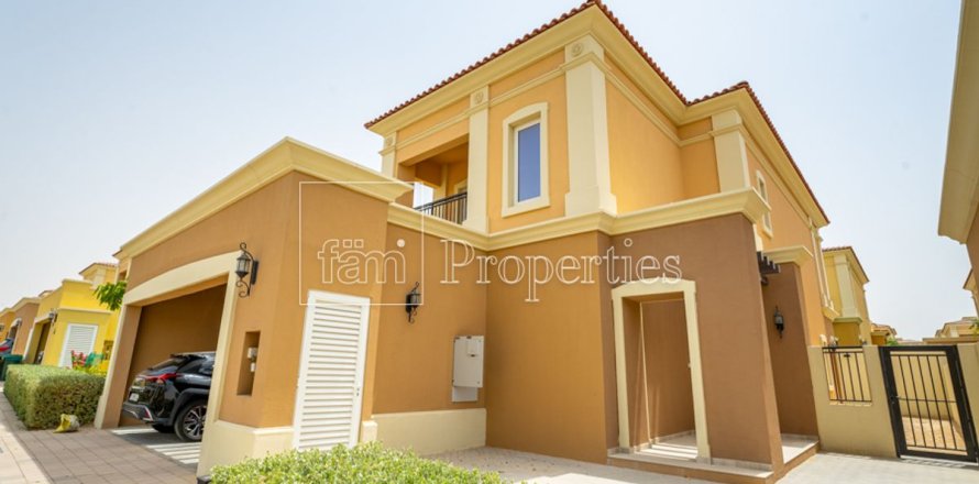 Villa in Dubai 3 bedrooms, 325.2 sq.m. № 53240