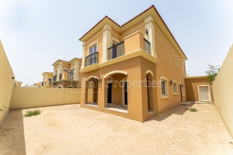 Villa in Dubai 3 bedrooms, 325.2 sq.m. № 53240 - photo 4