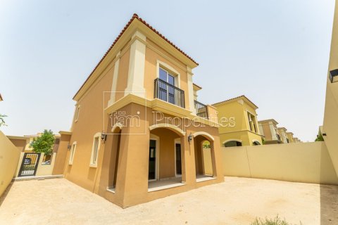 Villa in Dubai 3 bedrooms, 325.2 sq.m. № 53240 - photo 2