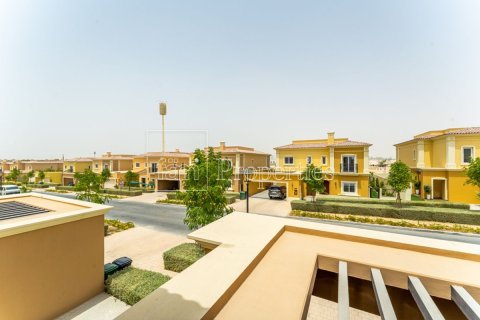 Villa in Dubai 3 bedrooms, 325.2 sq.m. № 53240 - photo 5