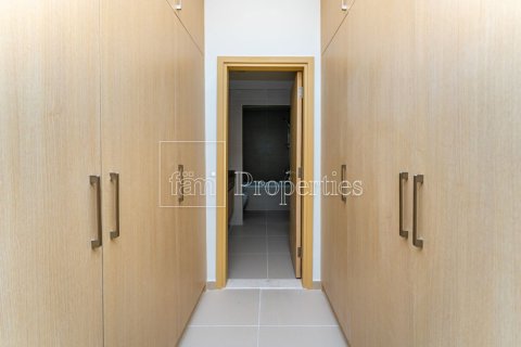 Villa in Dubai 3 bedrooms, 325.2 sq.m. № 53240 - photo 22