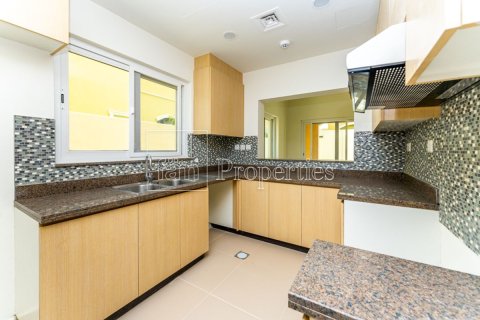 Villa in Dubai 3 bedrooms, 325.2 sq.m. № 53240 - photo 24
