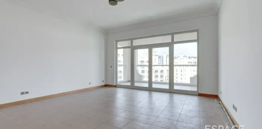 Appartement à Palm Jumeirah, Dubai, 2 chambres, 144 m², № 122644