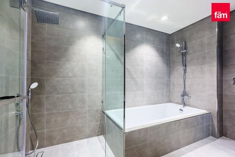 Apartment in Dubai 2 bedrooms, 96.6 sq.m. № 69352 - photo 14