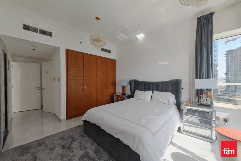 Снять в аренду квартиру в Дубае: 1 спальня, 74.8м², № 69349 - фото 4