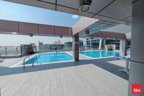 Снять в аренду квартиру в Дубае: 1 спальня, 74.8м², № 69349 - фото 6