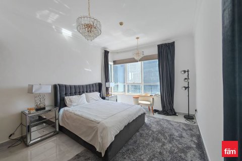 Снять в аренду квартиру в Дубае: 1 спальня, 74.8м², № 69349 - фото 10