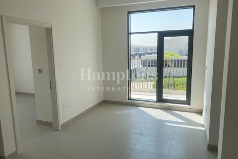 Снять в аренду виллу в Dubai South (Dubai World Central), Дубай: 3 спальни, 253.66699635м², № 12998 - фото 1