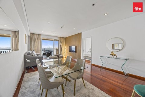 Apartment in Palm Jumeirah, Dubai 1 bedroom, 107.6 sq.m. № 123894 - photo 5