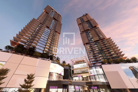 Apartment in Jumeirah Lake Towers, Dubai 1 bedroom, 90.12 sq.m. № 126460 - photo 2