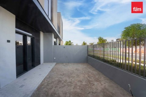 Maison de ville à Dubai, 3 chambres, 168 m², № 58363 - photo 2