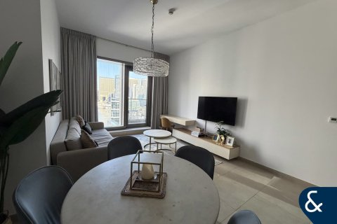 Apartment in Sparkle Towers, Dubai Marina, Dubai 1 bedroom, 80 sq.m. № 88751 - photo 2