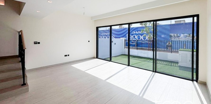 Таунхаус в Damac Lagoons, Дубай, 4 спальни, 144м², № 119818