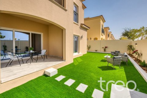 Maison de ville à Dubai, 4 chambres, 511.99 m², № 119814