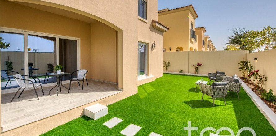 Maison de ville à Dubai, 4 chambres, 511.99 m², № 119814
