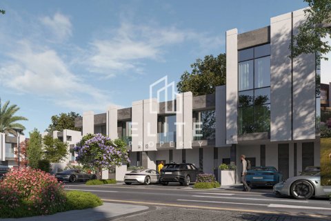 Villa in Dubai 2 bedrooms № 69923 - photo 1