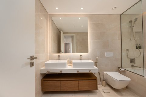 Apartment in Umm Suqeim, Dubai 2 bedrooms, 104.24 sq.m. № 138972 - photo 16