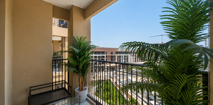 Apartment in Umm Suqeim, Dubai 2 bedrooms, 104.24 sq.m. № 138972