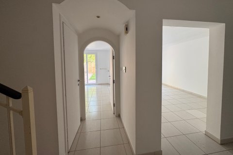 Adosado en The Springs, Dubai, 2 dormitorios, 157.81 m², № 138977 - foto 12