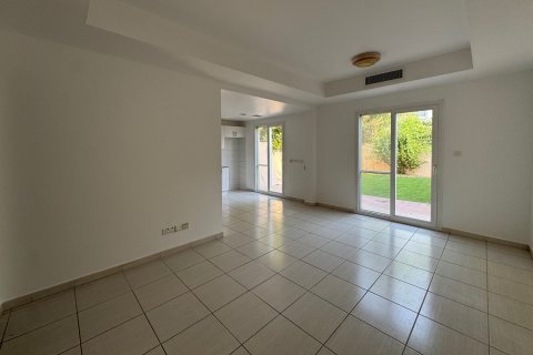 Adosado en The Springs, Dubai, 2 dormitorios, 157.81 m², № 138977 - foto 7