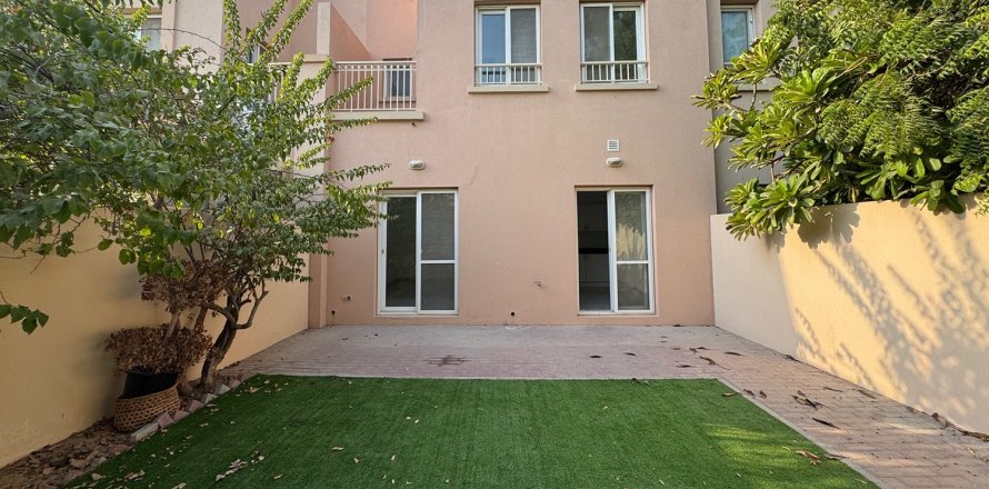 Adosado en The Springs, Dubai, 2 dormitorios, 157.81 m², № 138977