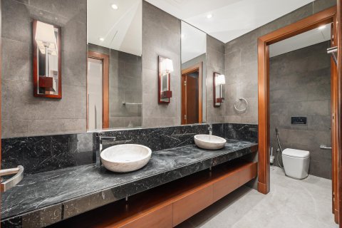 Villa en Al Barsha, Dubai, 5 dormitorios, 3716.12 m², № 138971 - foto 19