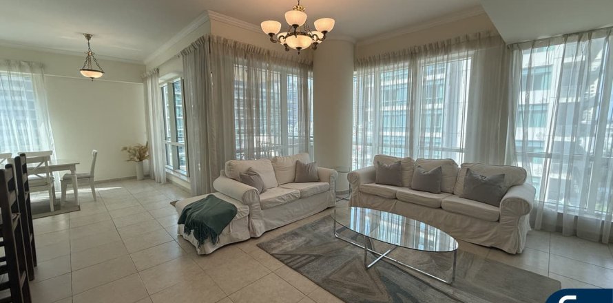 Apartment in AL MAJARA TOWERS in Dubai Marina, Dubai 3 bedrooms, 191 sq.m. № 79352