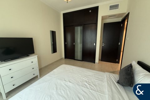 Apartment in AL MAJARA TOWERS in Dubai Marina, Dubai 3 bedrooms, 191 sq.m. № 79352 - photo 9