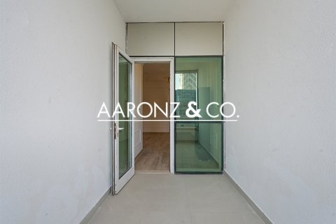 Apartment in Marina Pinnacle, Dubai Marina, Dubai 3 bedrooms, 147 sq.m. № 102201 - photo 4
