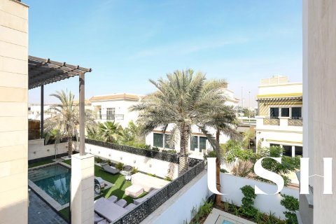 Villa in Jumeirah Park, Dubai 4 bedrooms, 510 sq.m. № 39019 - photo 25