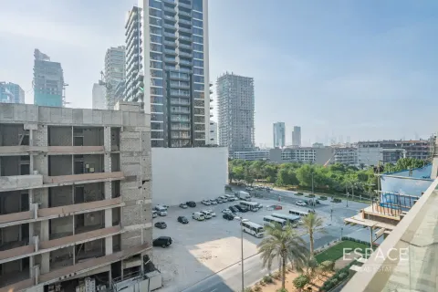 Снять в аренду дуплекс в Джумейра Вилладж Серкл, Дубай: 2 спальни, 144м², № 71334 - фото 16