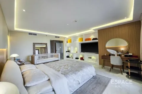 Снять в аренду квартиру в Пальме Джумейре, Дубай: 2 спальни, 177м², № 71336 - фото 3