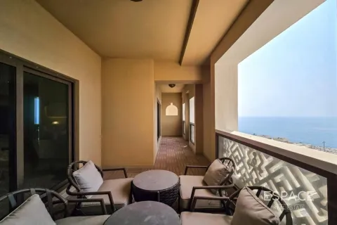 Снять в аренду квартиру в Пальме Джумейре, Дубай: 2 спальни, 177м², № 71336 - фото 12