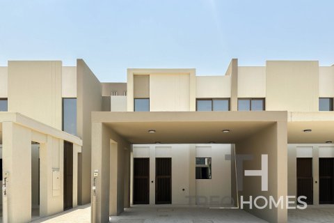 Maison de ville à Dubai, 3 chambres, 184 m², № 16371 - photo 1