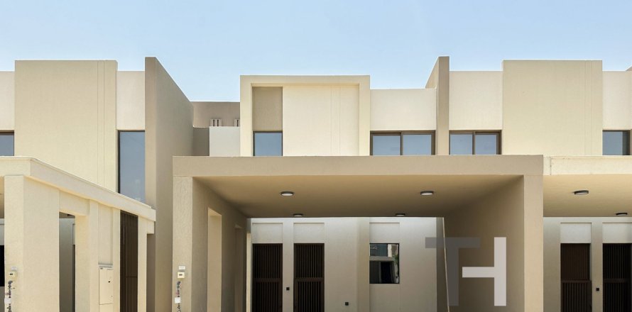 Maison de ville à Dubai, 3 chambres, 184 m², № 16371