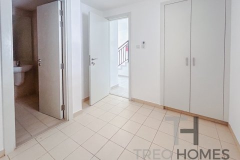 Villa in Naseem Townhouses, Town Square, Dubai 3 bedrooms, 208 sq.m. № 16372 - photo 2