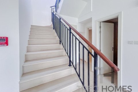 Villa in Naseem Townhouses, Town Square, Dubai 3 bedrooms, 208 sq.m. № 16372 - photo 9