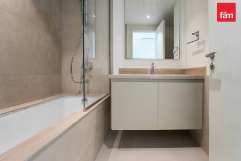 Купить виллу в Дубае: 3 спальни, 167.9м², № 89629 - фото 19