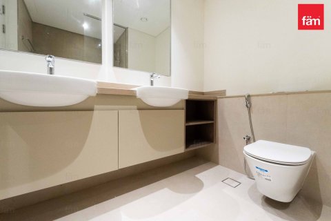 Купить виллу в Дубае: 3 спальни, 167.9м², № 89629 - фото 28